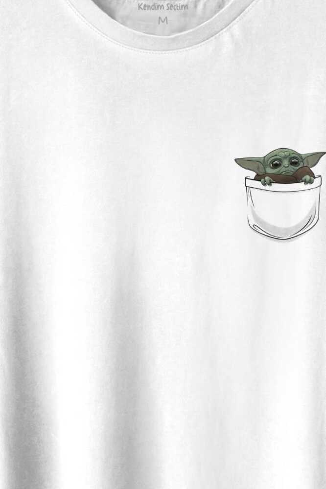 Baby on Board Yoda Star Wars Yeşil Bebek Mandalorian Cep Baskılı Tişört Unisex (1)