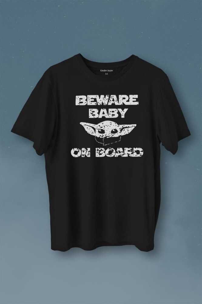 Baby Yoda Star Wars Mandalorian Beware Baby On Board Baskılı Siyah Tişört Unisex