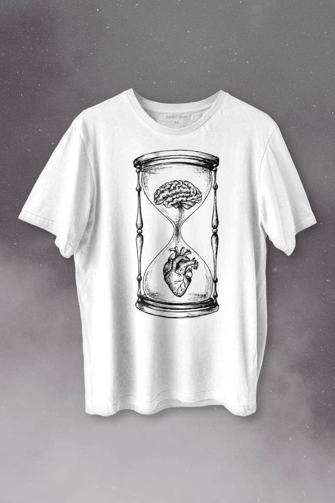 Kum Saati Kalp Beyin Aşk Mantık Baskılı Beyaz Tişört Unisex