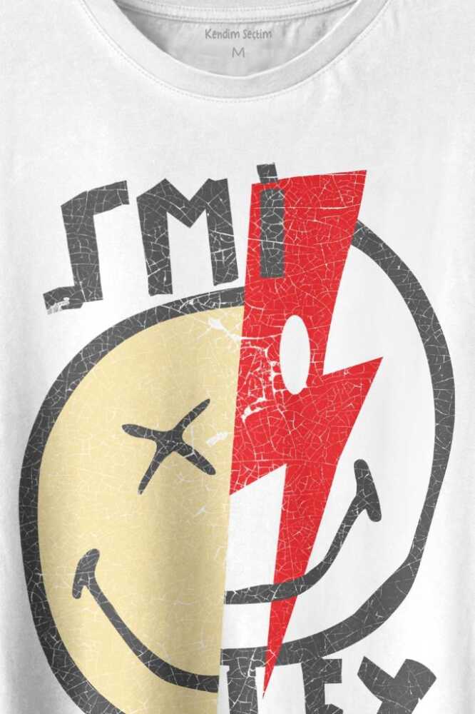 Smile World Urban Street Culture Gülen Surat Baskılı Beyaz Tişört Unisex (1)