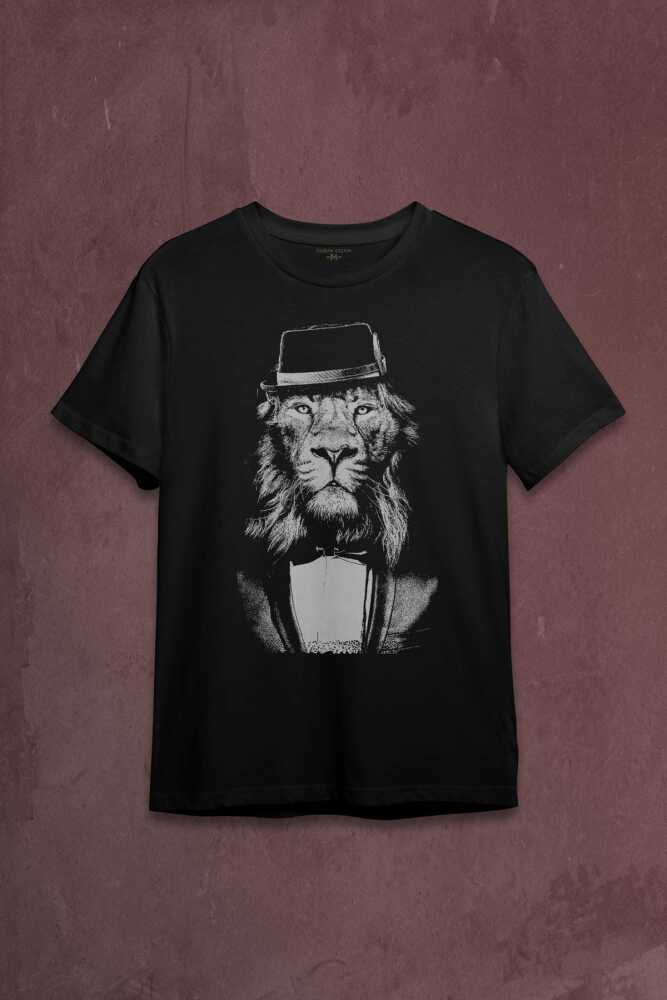 Takım Elbiseli Aslan Suit Up Modern Kravat Arslan Baskılı Tişört Unisex