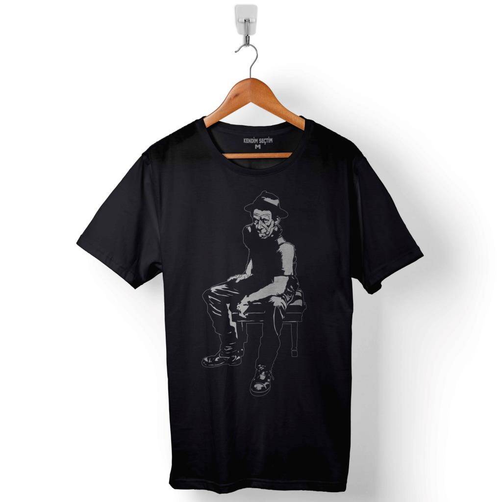 Tom Waits For No One Oturan Siluet Baskılı Tişört Unisex
