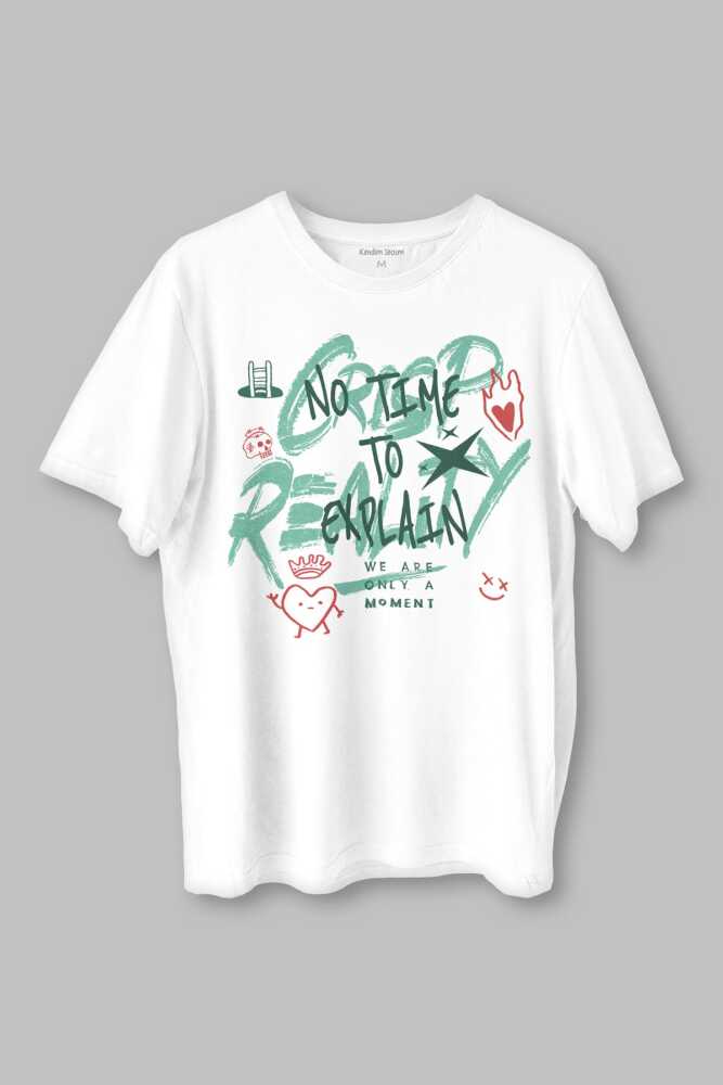 Typography Design Crispy Reality Y2K Grunge Street Grafitti Baskılı Beyaz T-shirt