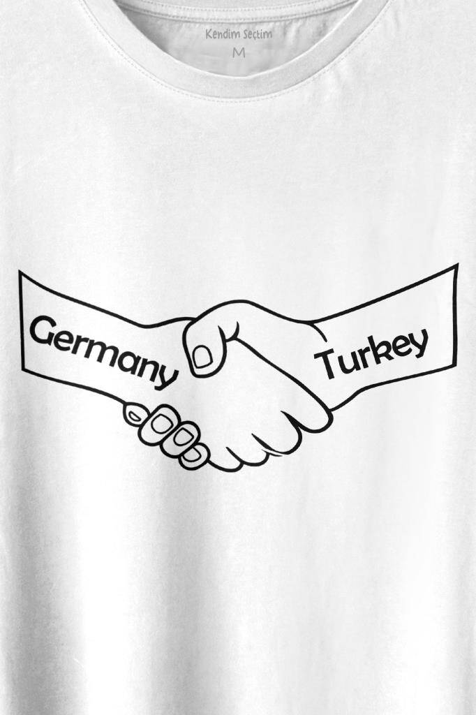 Ülke Dostluk Türkiye Almanya Friends El Tokalaşma Baskılı Beyaz Tişört Unisex (1)