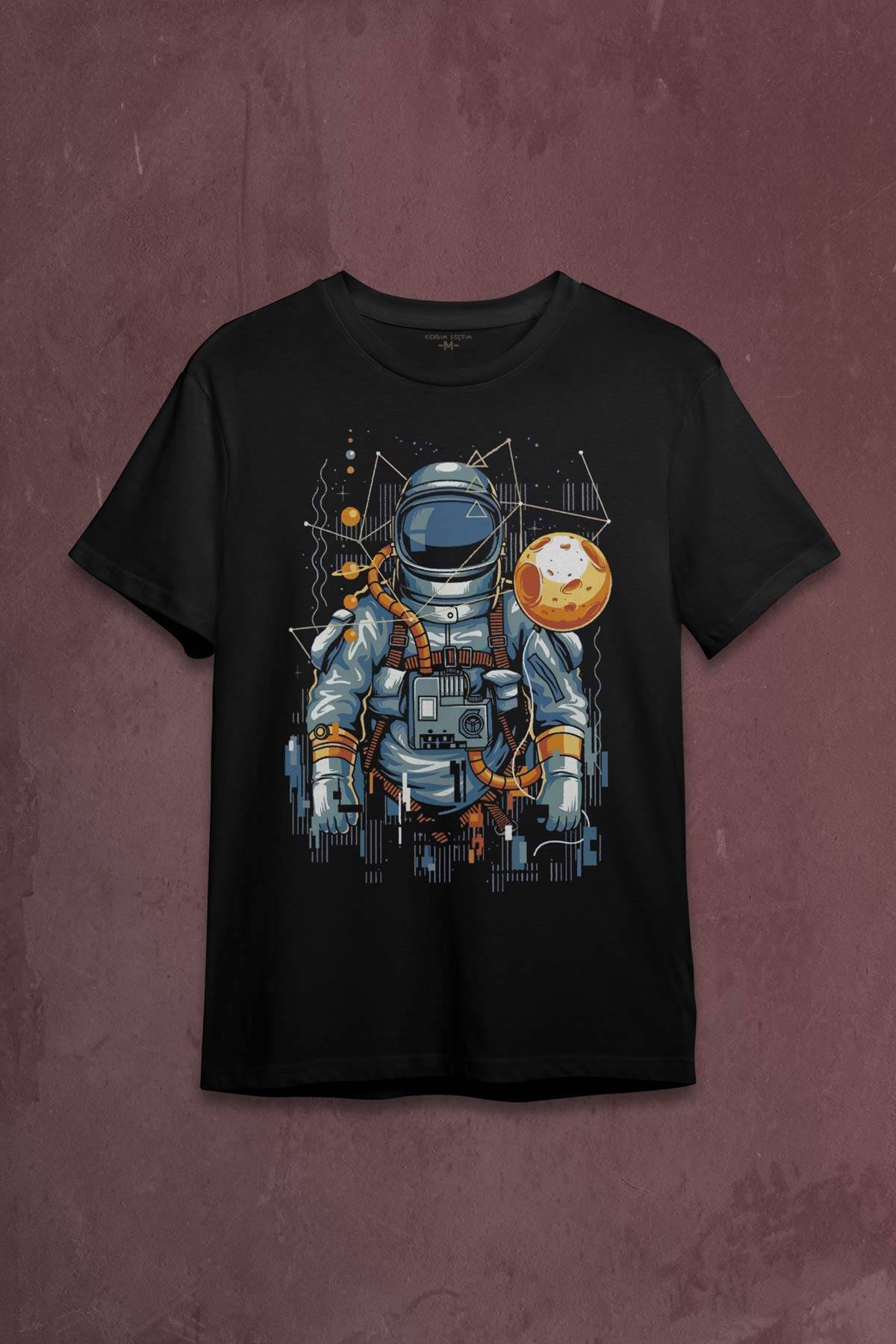 Uzay Gemisinde Yolculuk Eden Astronot Cosmos Göktaşı Baskılı Tişört Unisex - 1
