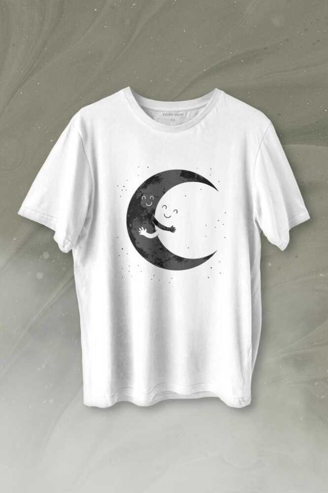 Uzayda Sarılan Ay Aşık Smile Cosmos Gülümsemesi Baskılı Beyaz Tişört Unisex